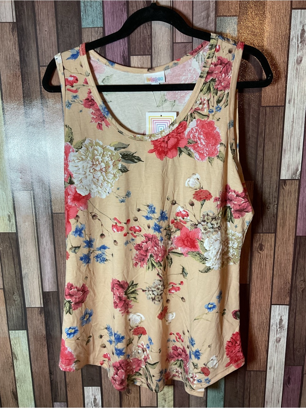 Lularoe Women’s Tan Floral Tank Top Size 2XL NWT